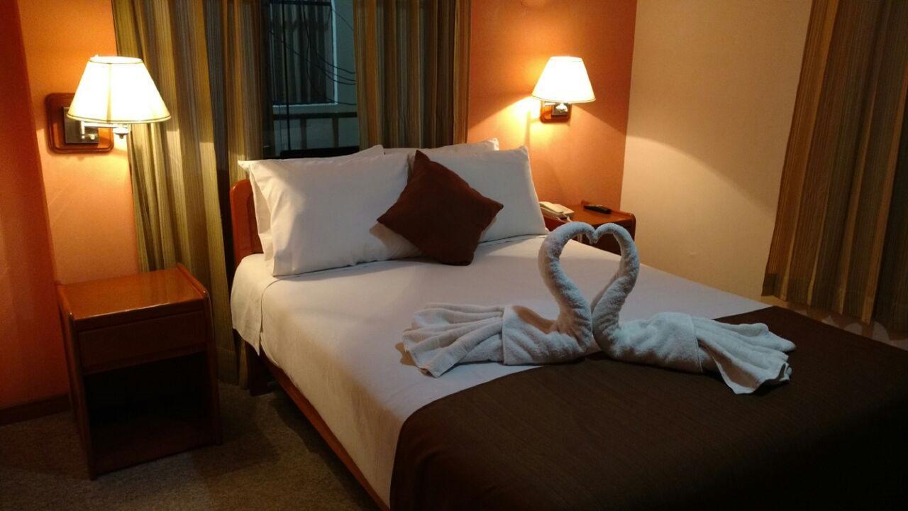Premier Plaza Hotel Puno Esterno foto