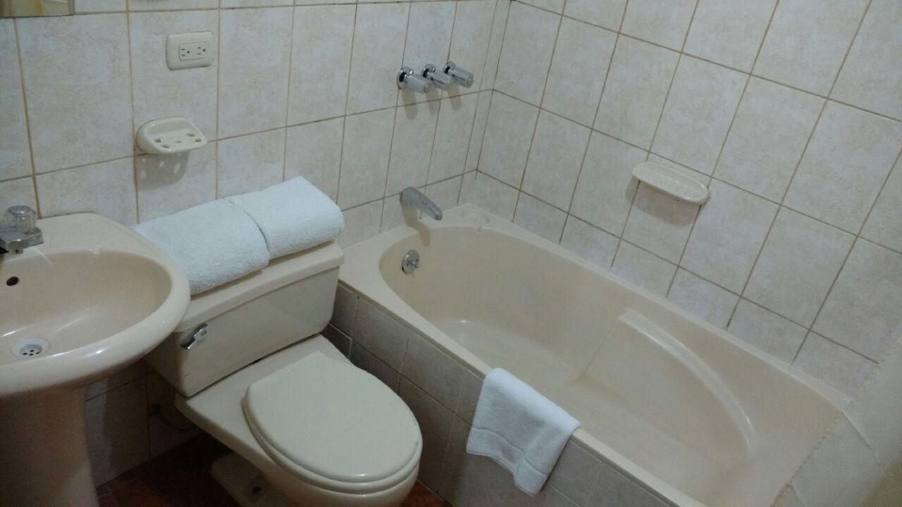 Premier Plaza Hotel Puno Esterno foto